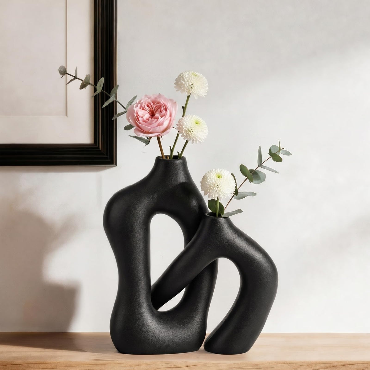 Modern Minimalist Decorative Table Vase for Home Decor