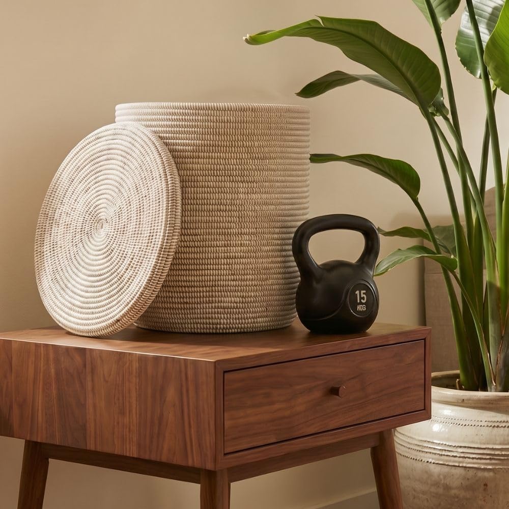 Decorative White Woven Wicker Storage Basket with Lid