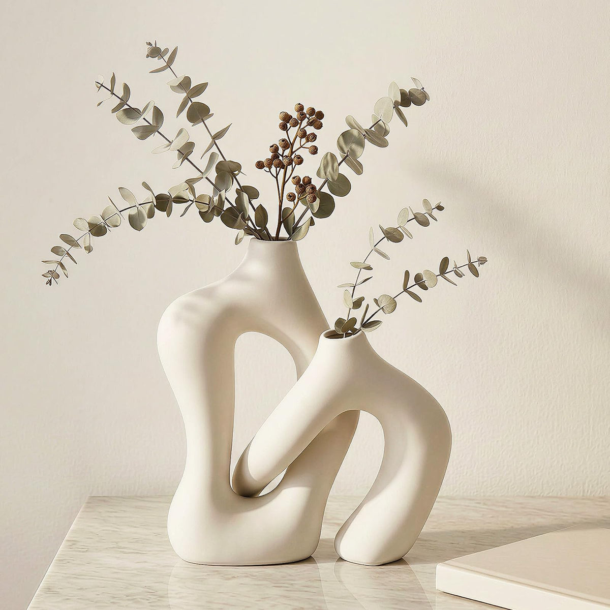 Modern Minimalist Decorative Table Vase for Home Decor