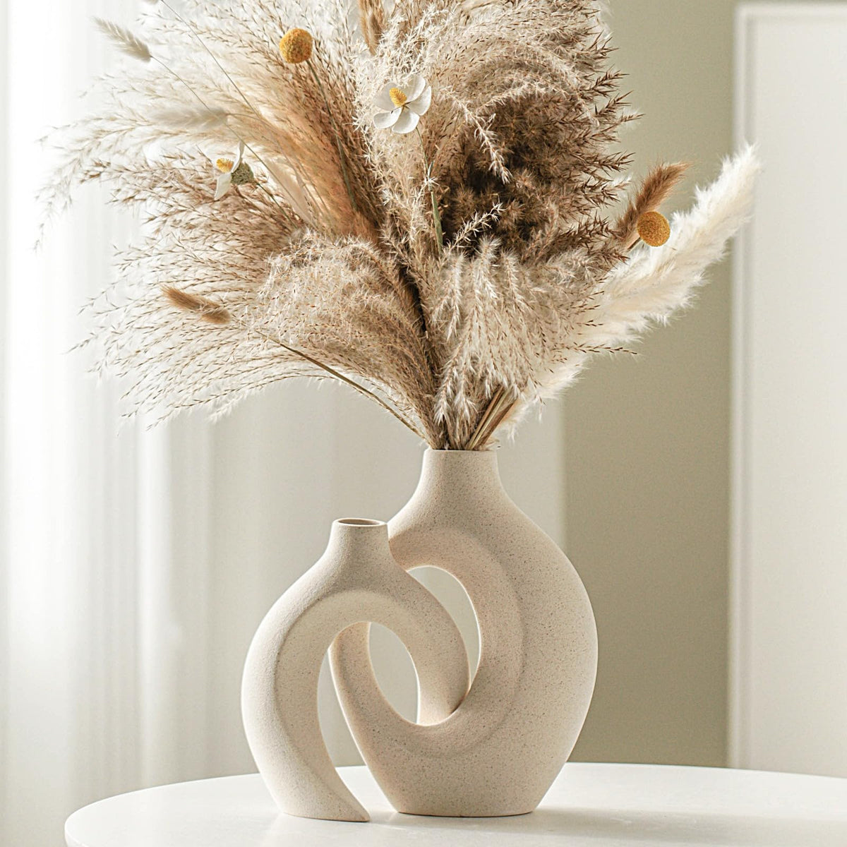 Lvases Cream White Hollow Ceramic Decorative Vases, Set of 2