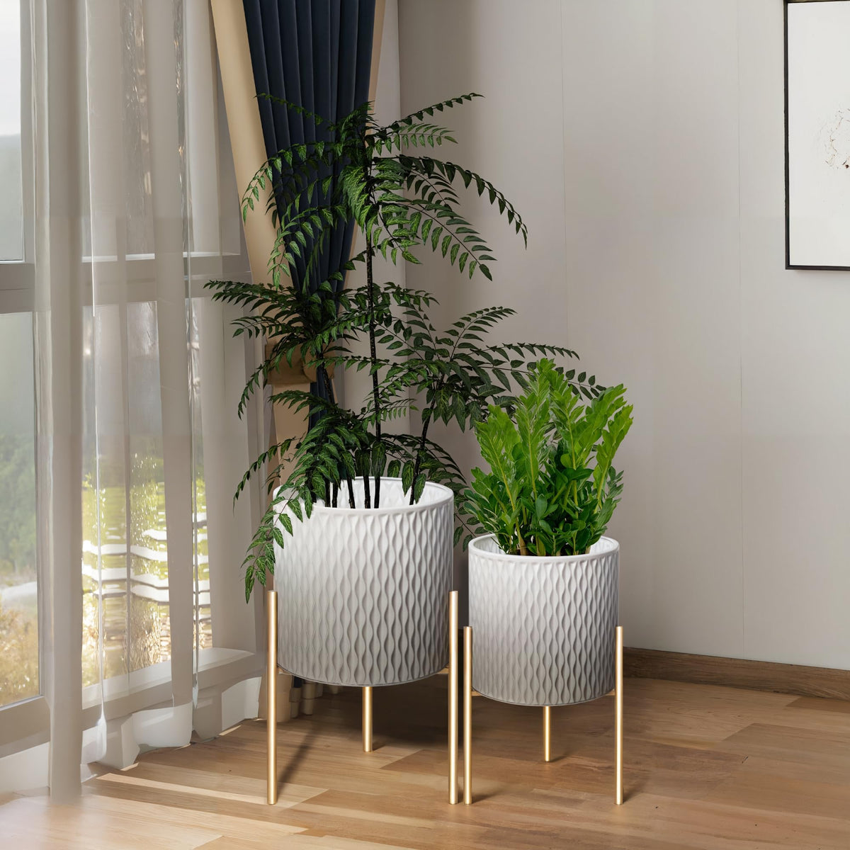 ARNIS Modern Metal Planter Pots with Stands, Set of 2