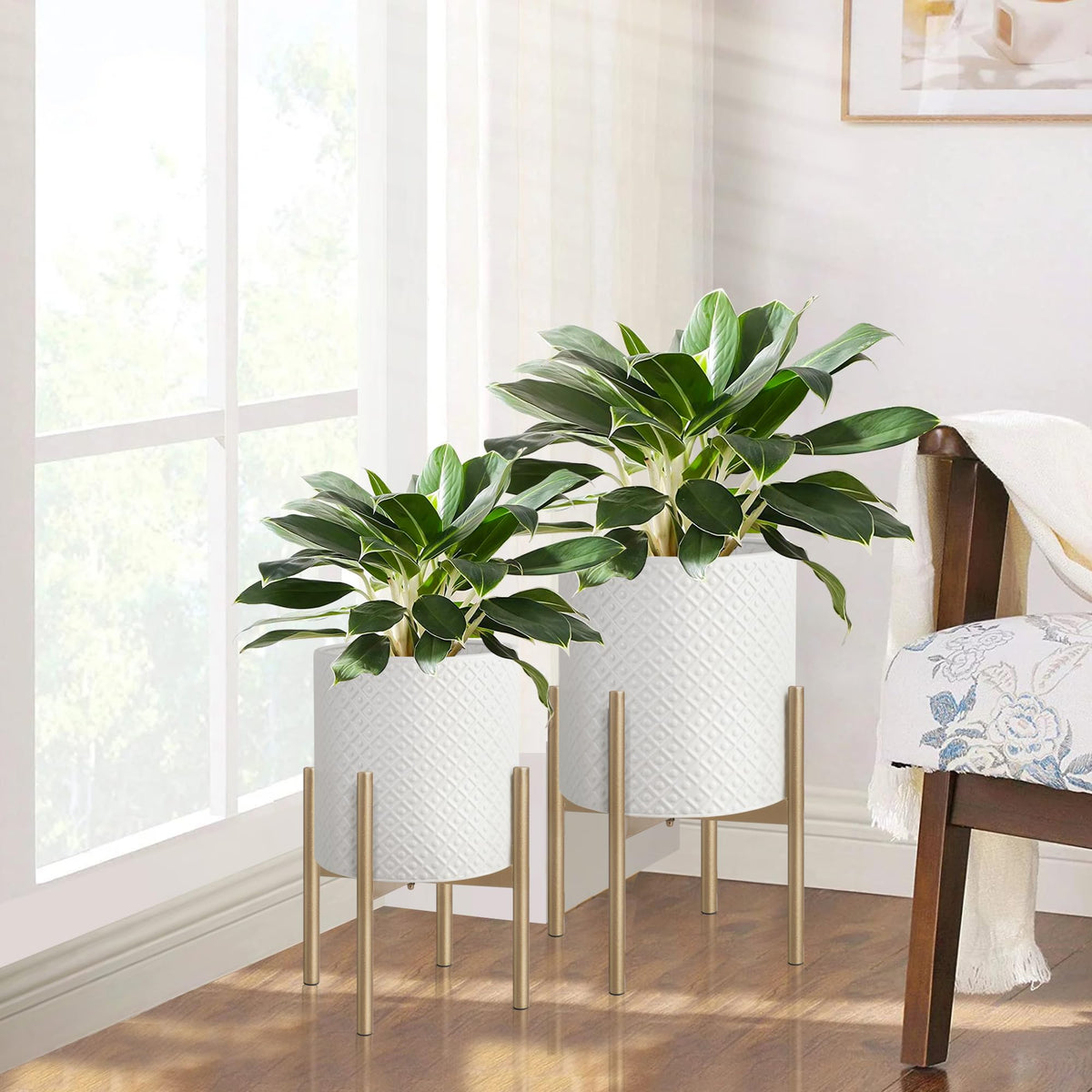 Oakrain Modern Metal Indoor Plant Pots with Stand, Set of 2