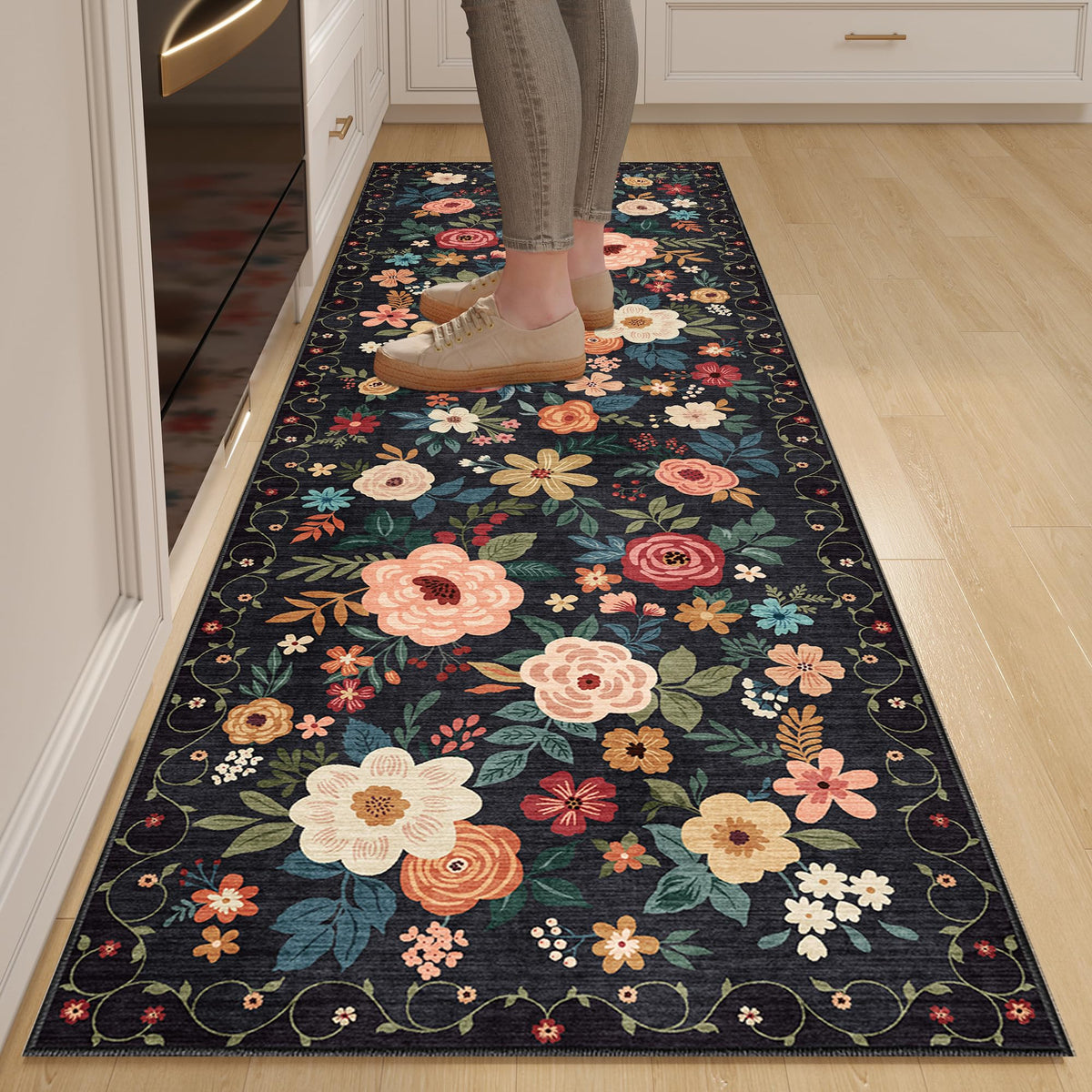 DUKINO Black Floral Area Rug for Modern Home Decor